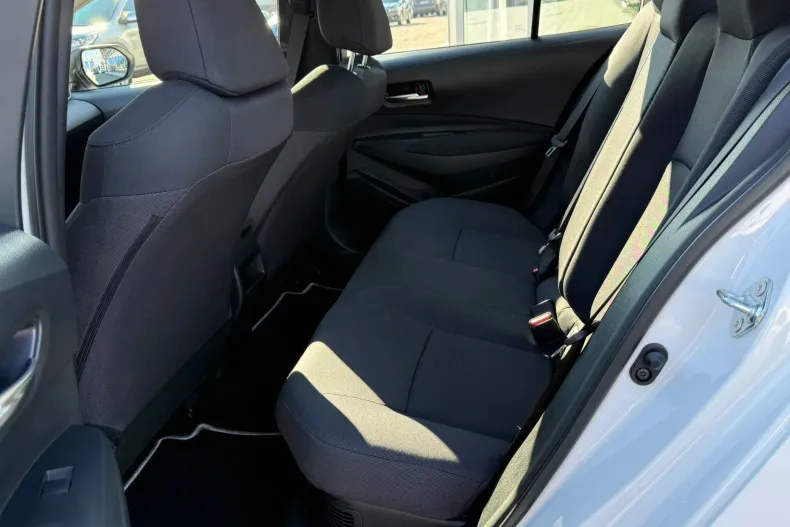 Toyota Corolla din 2025 cu 5.276 km - oferta TOY192284 - foto 14