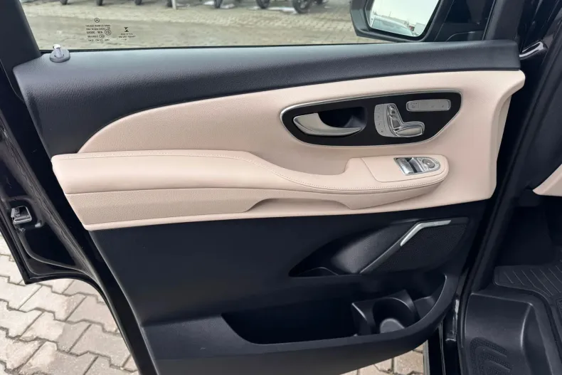 Mercedes-Benz V din 2020 cu 49.443 km - oferta MER192285 - foto 12