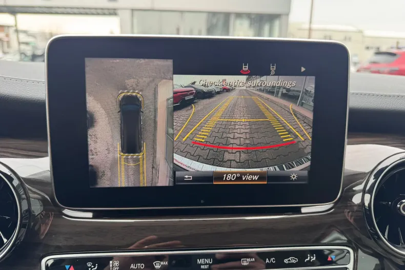 Mercedes-Benz V din 2020 cu 49.443 km - oferta MER192285 - foto 23