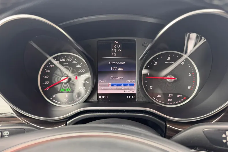 Mercedes-Benz V din 2020 cu 49.443 km - oferta MER192285 - foto 25