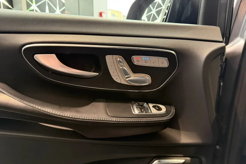 Mercedes-Benz V din 2023 cu 60.000 km - oferta MER192292 - foto 8