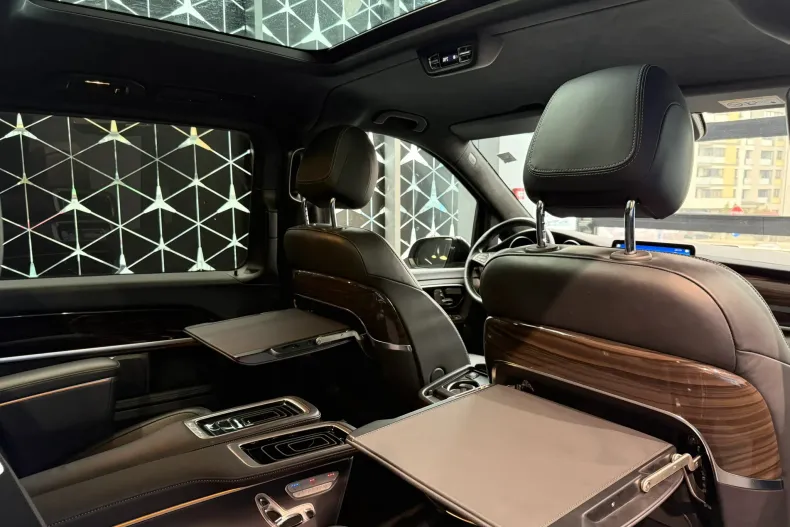 Mercedes-Benz V din 2023 cu 60.000 km - oferta MER192292 - foto 12