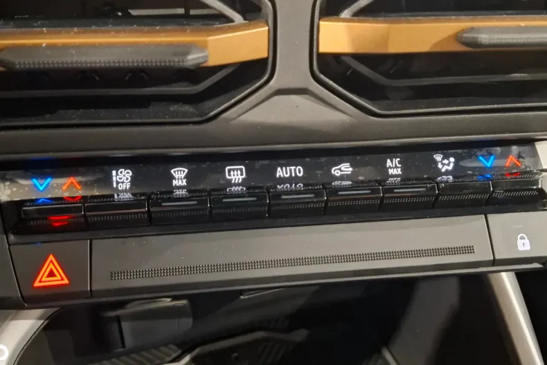 Dacia Bigster din 2025 cu 5.081 km - oferta DAC192294 - foto 7