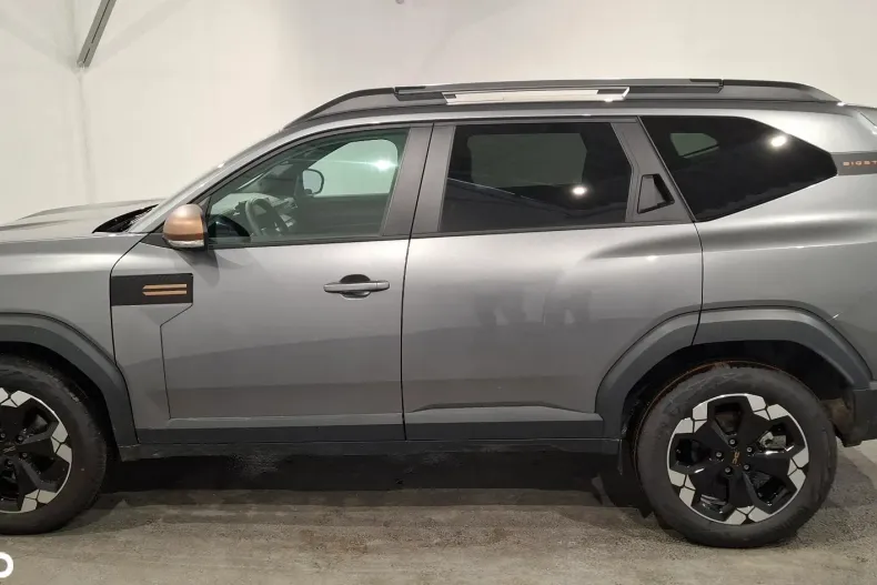 Dacia Bigster din 2025 cu 5.081 km - oferta DAC192294 - foto 11