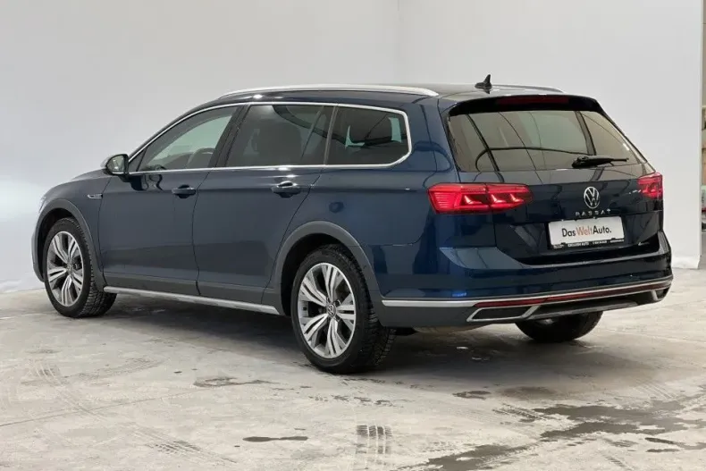 Volkswagen Passat Alltrack din 2021 cu 65.352 km - oferta VOL192296 - foto 3