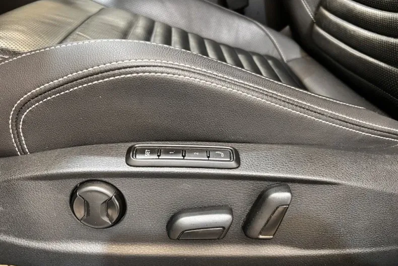 Volkswagen Passat Alltrack din 2021 cu 65.352 km - oferta VOL192296 - foto 7