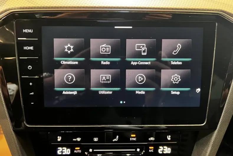 Volkswagen Passat Alltrack din 2021 cu 65.352 km - oferta VOL192296 - foto 27