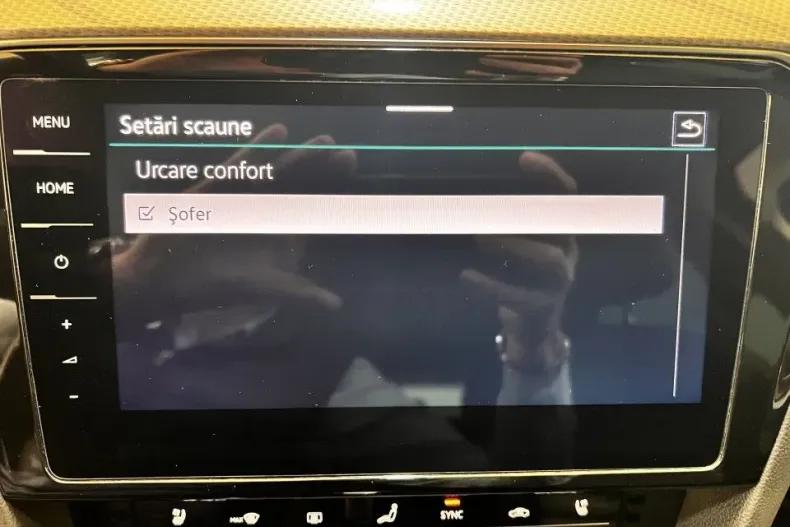 Volkswagen Passat Alltrack din 2021 cu 65.352 km - oferta VOL192296 - foto 36