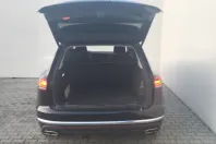 Volkswagen Touareg din 2022 cu 67.344 km - oferta VOL192297 - foto 6