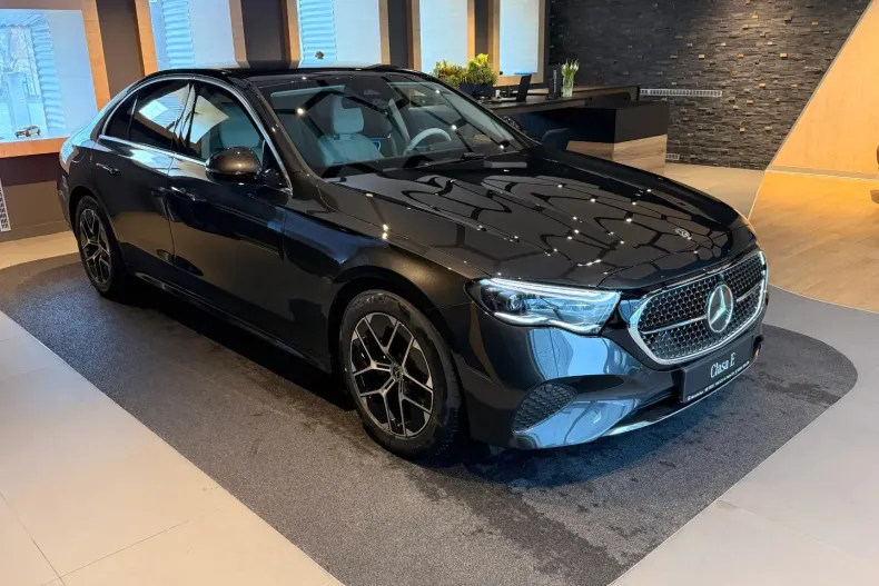 Mercedes-Benz E din 2026 cu 1 km - oferta MER192302 - foto 14
