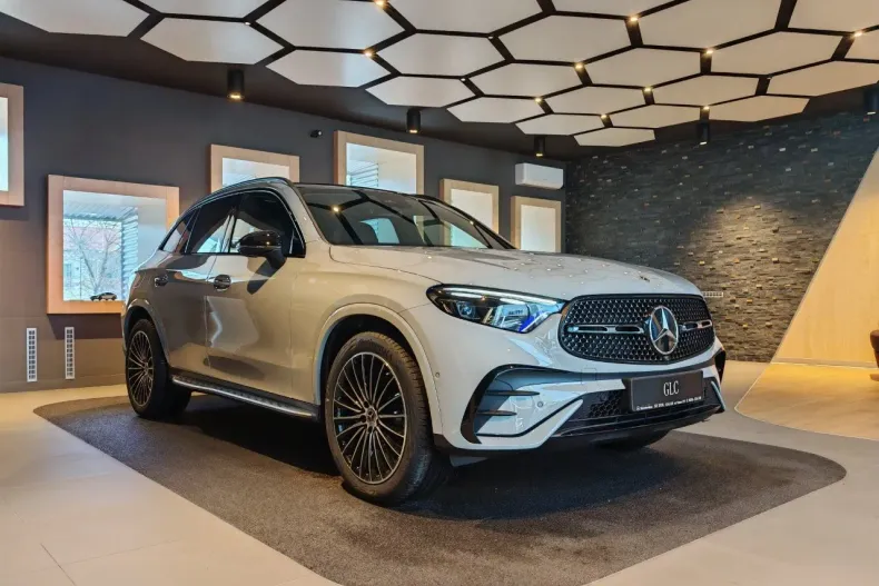 Mercedes-Benz GLC din 2026 cu 1 km - oferta MER192304 - foto 3
