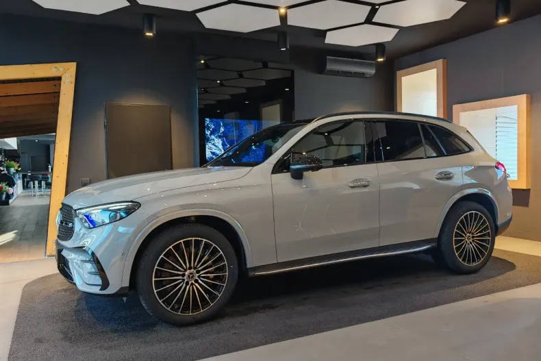 Mercedes-Benz GLC din 2026 cu 1 km - oferta MER192304 - foto 9