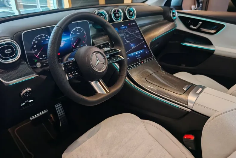 Mercedes-Benz GLC din 2025 cu 1 km - oferta MER192305 - foto 2