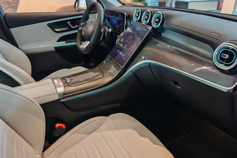 Mercedes-Benz GLC din 2025 cu 1 km - oferta MER192305 - foto 19