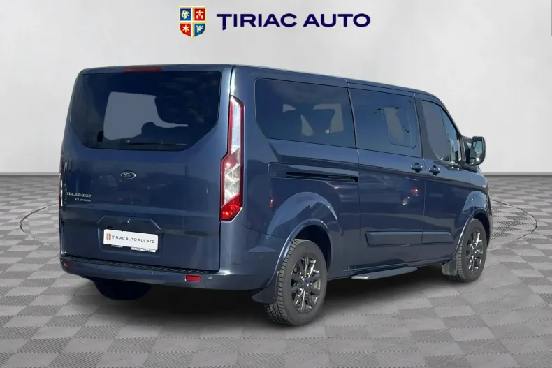 Ford Tourneo Custom din 2023 cu 62.230 km - oferta FOR192308 - foto 5