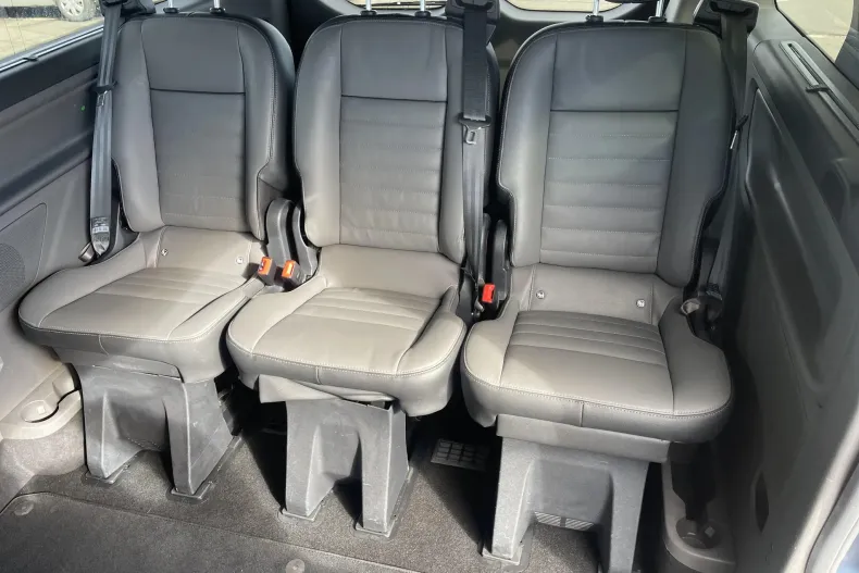 Ford Tourneo Custom din 2023 cu 62.230 km - oferta FOR192308 - foto 22