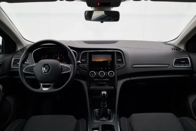 Renault Megane din 2023 cu 44.467 km - oferta REN192313 - foto 10