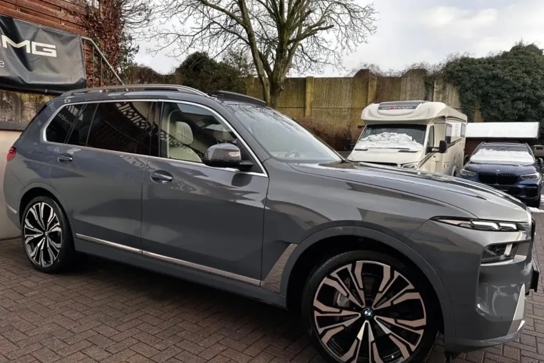 BMW X7 (Seria X) din 2022 cu 44.000 km - oferta BMW192316 - foto 4