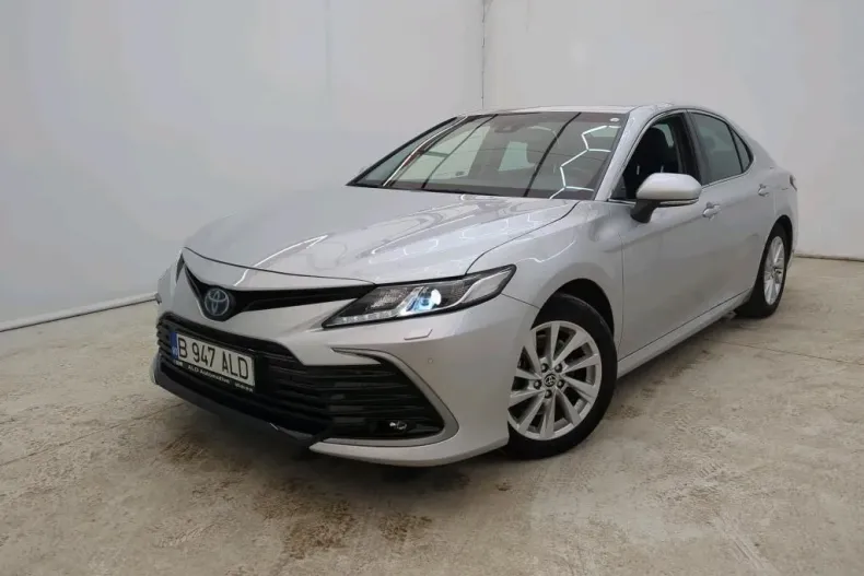 Toyota Camry din 2022 cu 33.493 km - oferta TOY192323 - foto 1