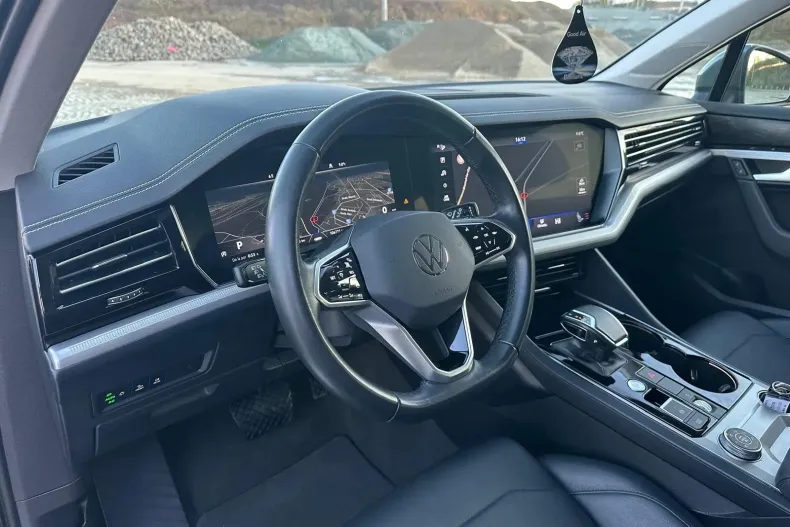 Volkswagen Touareg din 2023 cu 106.000 km - oferta VOL192325 - foto 22