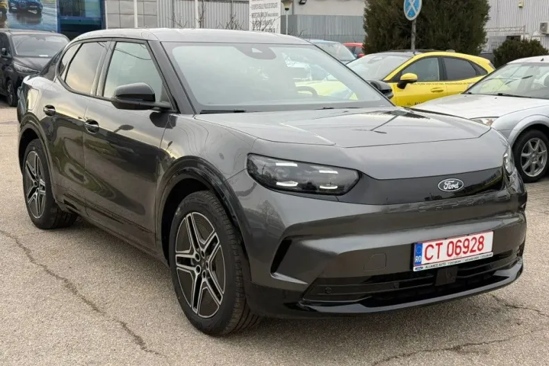 Ford Capri din 2026 cu 650 km - oferta FOR192326 - foto 4