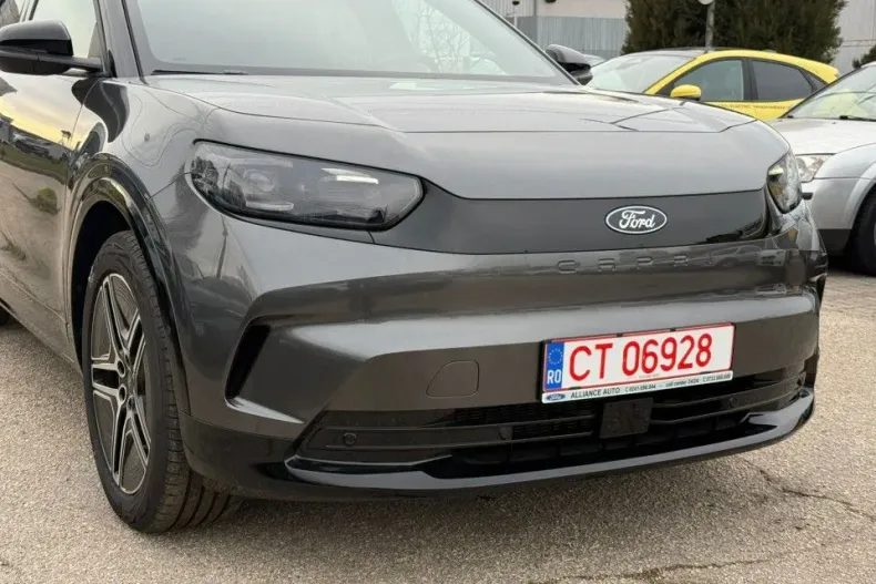 Ford Capri din 2026 cu 650 km - oferta FOR192326 - foto 5