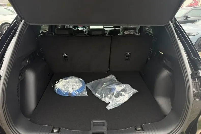 Ford Kuga din 2025 cu 1 km - oferta FOR192327 - foto 10