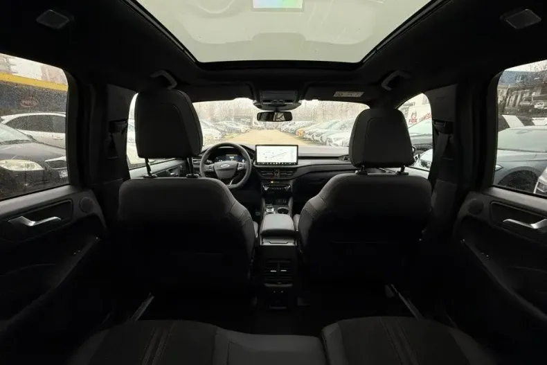 Ford Kuga din 2025 cu 1 km - oferta FOR192327 - foto 12