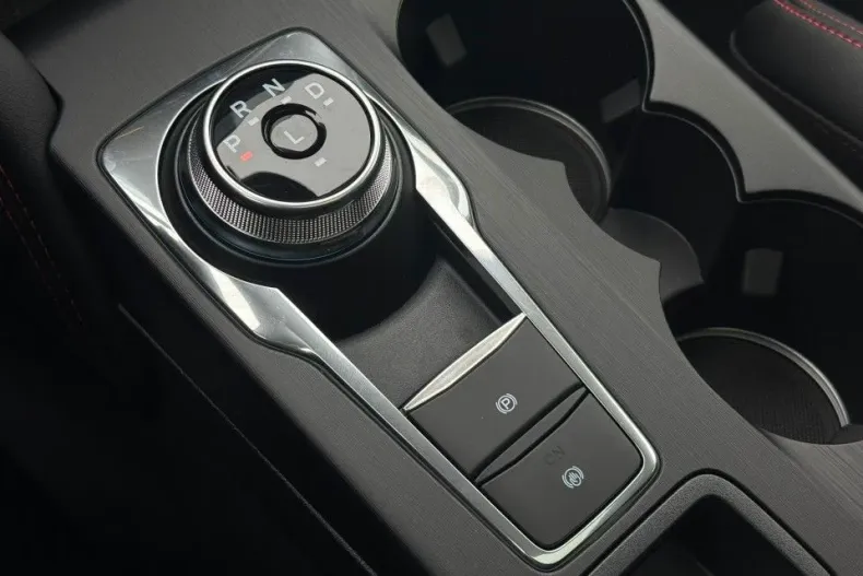 Ford Kuga din 2025 cu 1 km - oferta FOR192327 - foto 26