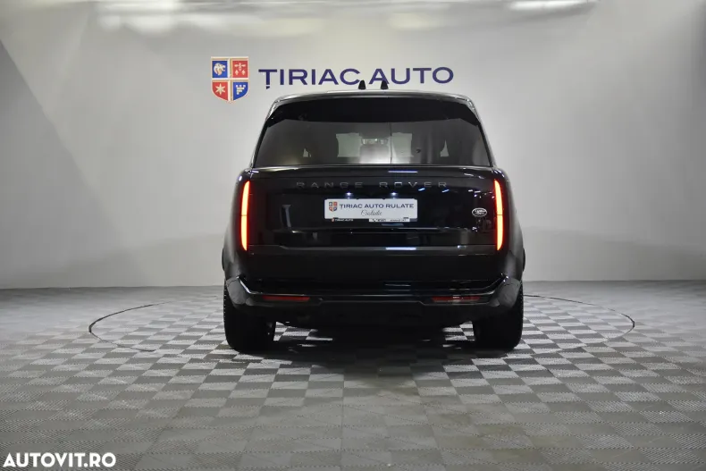 Land Rover Range Rover din 2023 cu 44.250 km - oferta LAN192334 - foto 4