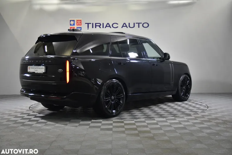Land Rover Range Rover din 2023 cu 44.250 km - oferta LAN192334 - foto 5