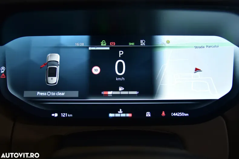 Land Rover Range Rover din 2023 cu 44.250 km - oferta LAN192334 - foto 10