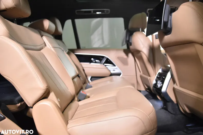 Land Rover Range Rover din 2023 cu 44.250 km - oferta LAN192334 - foto 12