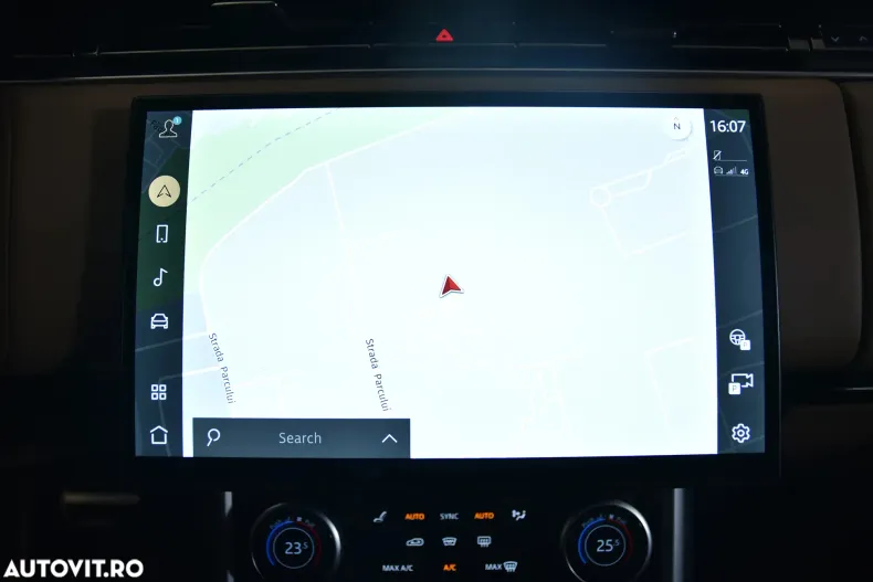 Land Rover Range Rover din 2023 cu 44.250 km - oferta LAN192334 - foto 23