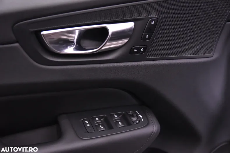 Volvo XC60 din 2022 cu 89.738 km - oferta VOL192342 - foto 14