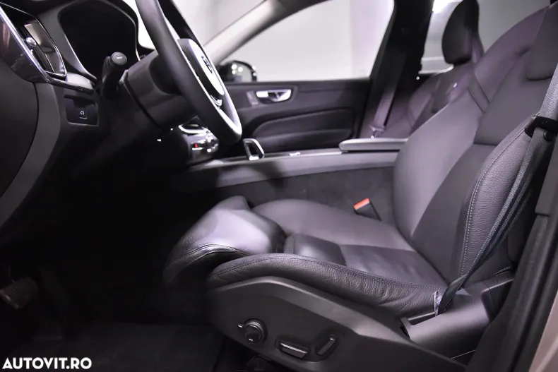 Volvo XC60 din 2022 cu 89.738 km - oferta VOL192342 - foto 23