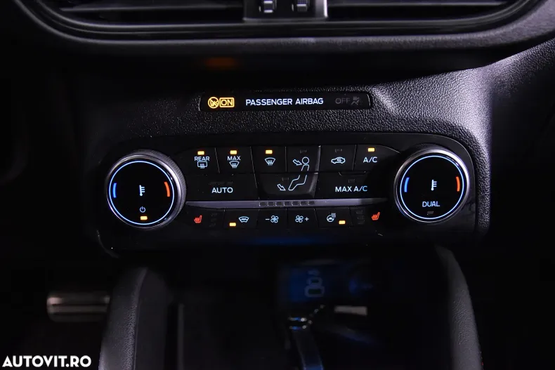 Ford Kuga din 2023 cu 38.393 km - oferta FOR192344 - foto 18