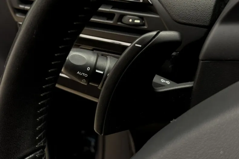 Citroën C4 Space Tourer din 2020 cu 112.302 km - oferta CIT192351 - foto 16