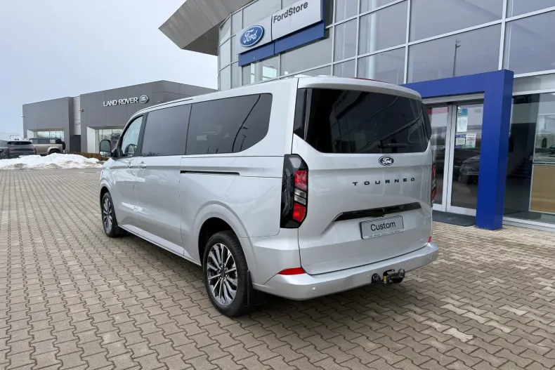 Ford Tourneo Custom din 2024 cu 1 km - oferta FOR192355 - foto 3