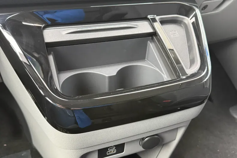 Ford Tourneo Custom din 2024 cu 1 km - oferta FOR192355 - foto 23