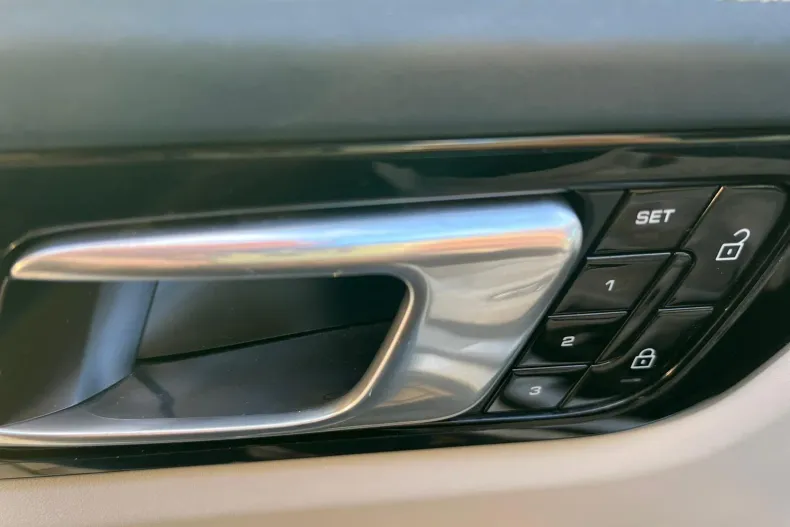 Porsche Cayenne din 2020 cu 163.812 km - oferta POR192357 - foto 25