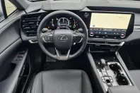 Lexus Seria RX din 2024 cu 23.824 km - oferta LEX192359 - foto 5