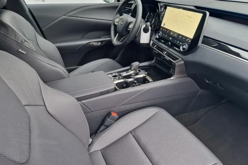 Lexus Seria RX din 2024 cu 23.824 km - oferta LEX192359 - foto 7