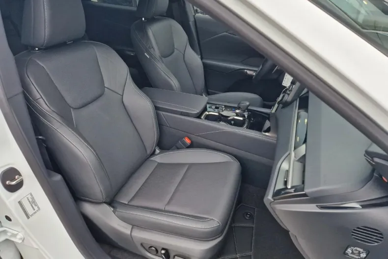 Lexus Seria RX din 2024 cu 23.824 km - oferta LEX192359 - foto 8
