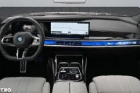 BMW 750e (Seria 7) din 2024 cu 42.000 km - oferta BMW192364 - foto 2
