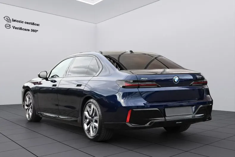 BMW 750e (Seria 7) din 2024 cu 42.000 km - oferta BMW192364 - foto 8