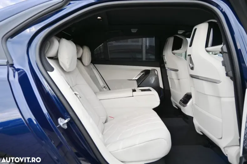 BMW 750e (Seria 7) din 2024 cu 42.000 km - oferta BMW192364 - foto 16