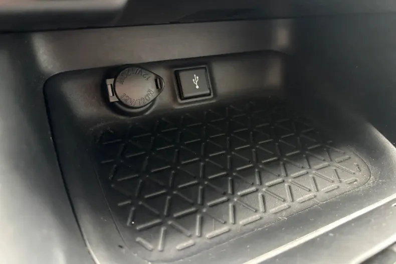Toyota RAV4 din 2020 cu 155.000 km - oferta TOY192369 - foto 27