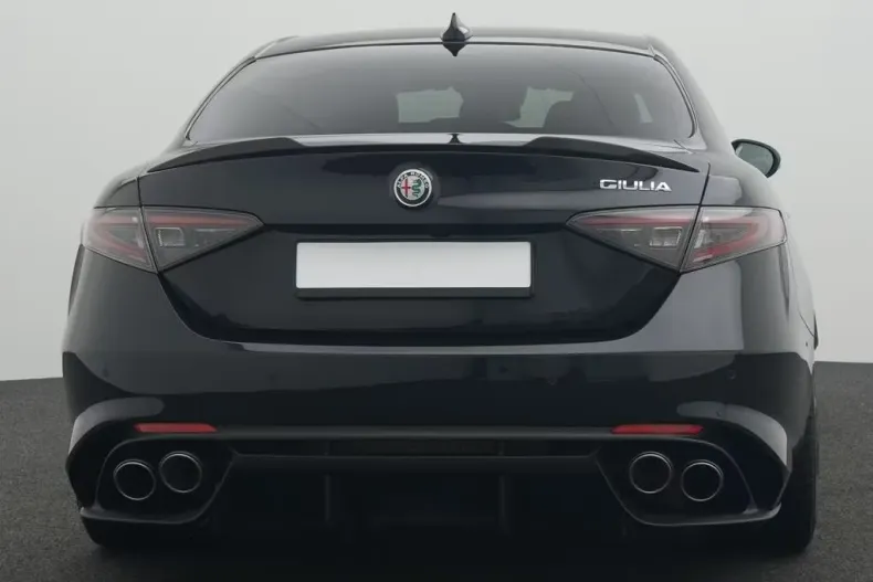 Alfa Romeo Giulia din 2023 cu 13.900 km - oferta ALF192371 - foto 7