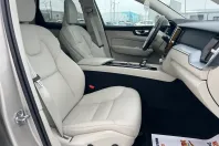 Volvo XC60 din 2021 cu 46.000 km - oferta VOL192373 - foto 8